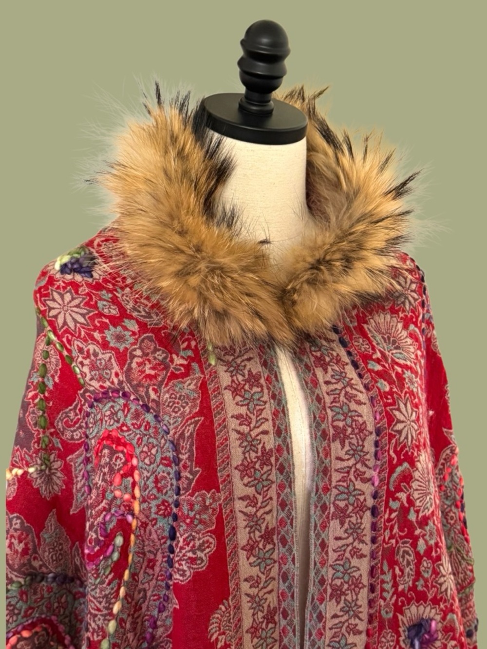 Boho paisley wool fur trimmed shawl wrap Himalayan Yak - Picture 4 of 13
